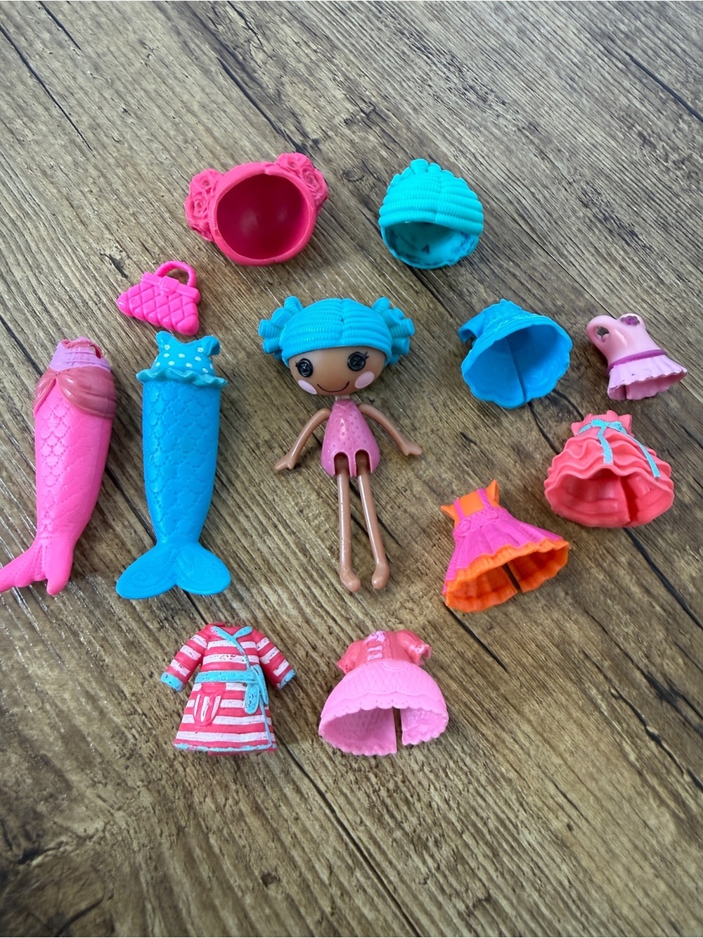 Mini Lalaloopsy Doll Mermaid Tails Clothing Accessories Lot 12 Pieces